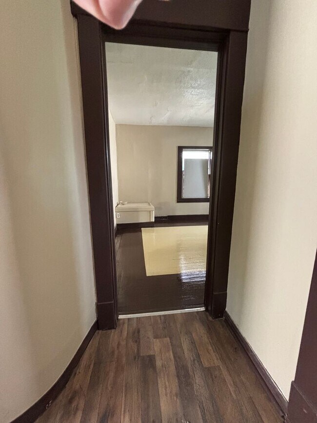 Foto del edificio - Newly Renovated 4 Bedroom Home