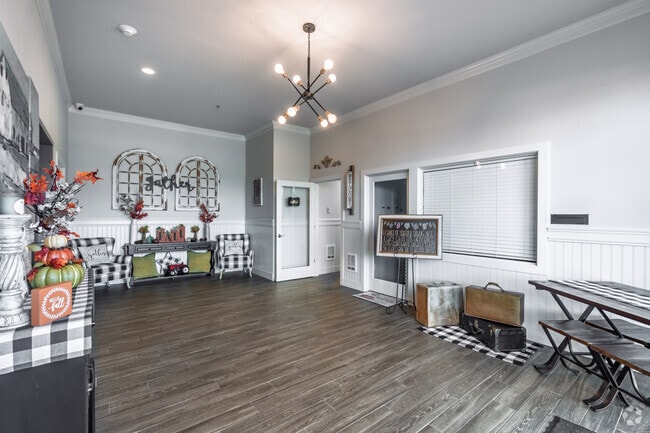 Lobby - Cambridge Place/Madison Place