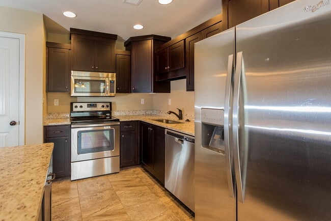 Building Photo - 8106 Caitlin Dr