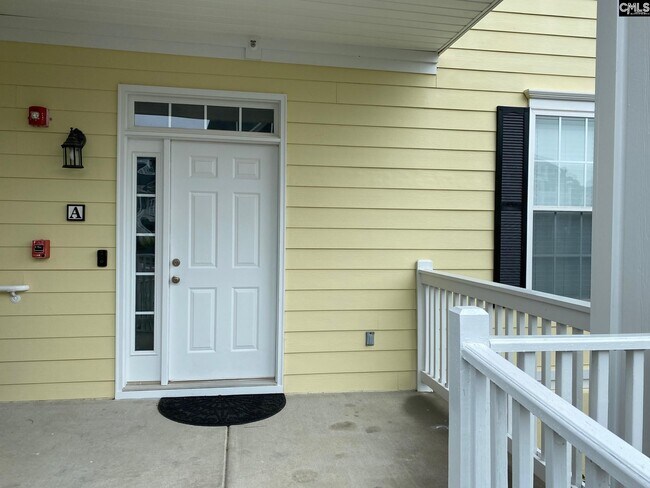 Foto del edificio - 121 Waterway Ct