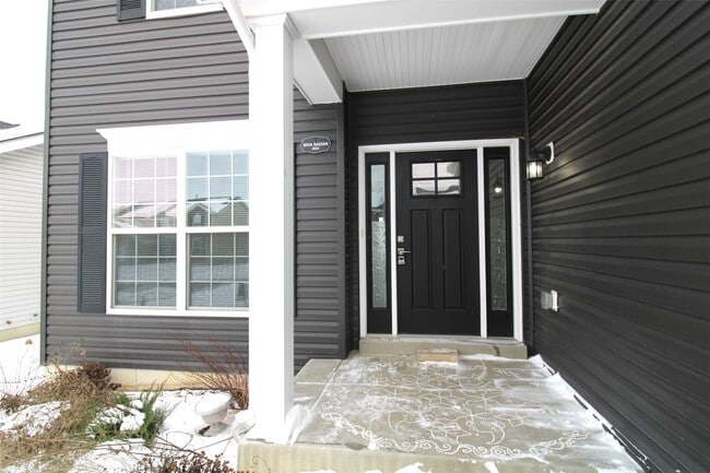 Building Photo - 130 Prairie Wind Dr