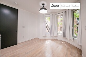 Building Photo - Room in Shared 4 bed/4 bath home