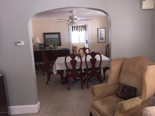 Building Photo - 515 Jefferson Ave