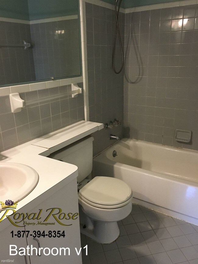 Building Photo - 23789 Stonehenge Blvd