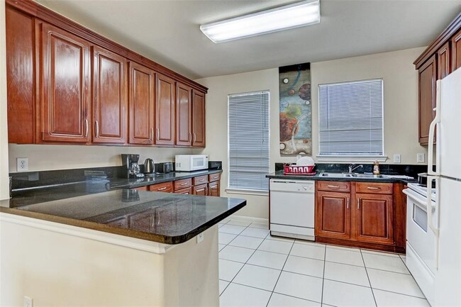 Foto del edificio - 2088 Laverne St