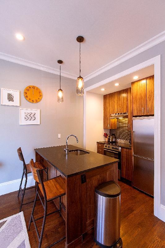 Foto principal - 304 Newbury St