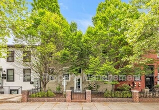 Building Photo - 1512 10th St NW