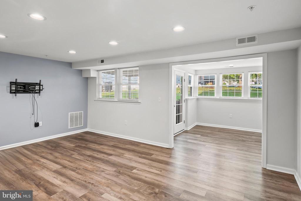 Foto principal - 6335 Greenfield Rd