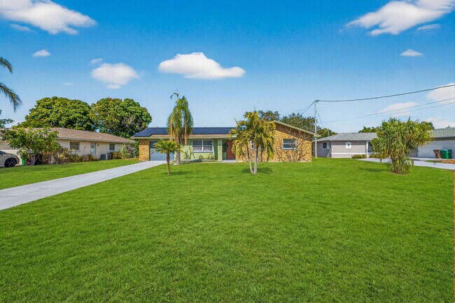 Foto del edificio - 1781 Coral Point Dr