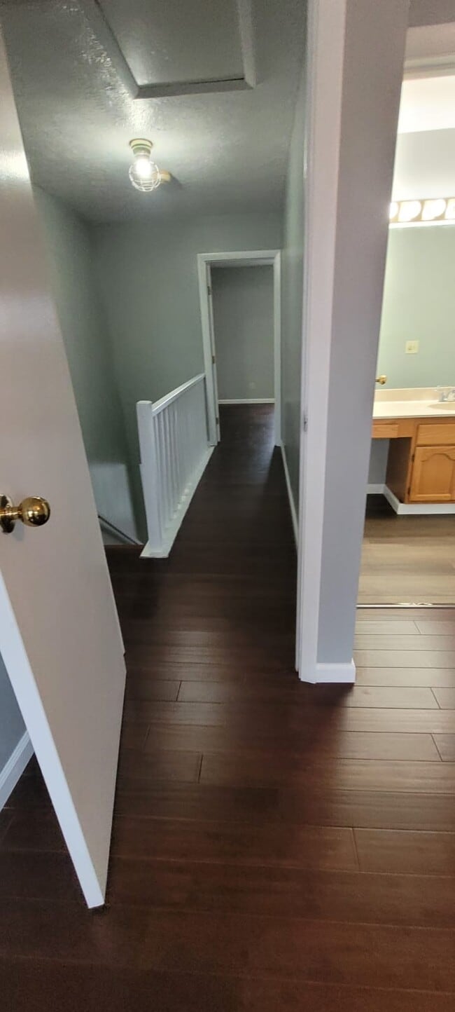 Building Photo - 9525 Colegate Way