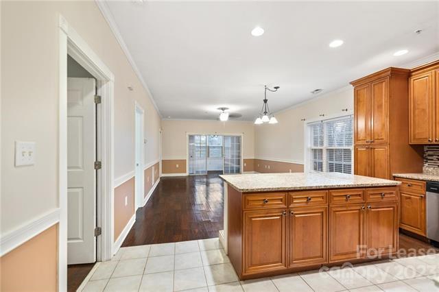 Foto del edificio - 9317 Meadow Vista Rd