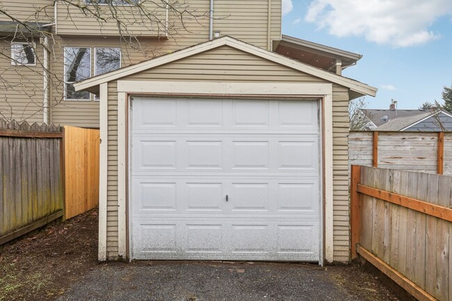 Building Photo - Charming Bungalow  with a Detached Garage!