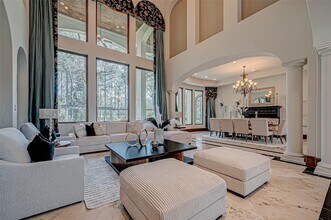 Building Photo - 3 Congressional Cir