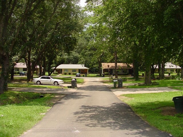 Foto principal - Bentwood Village