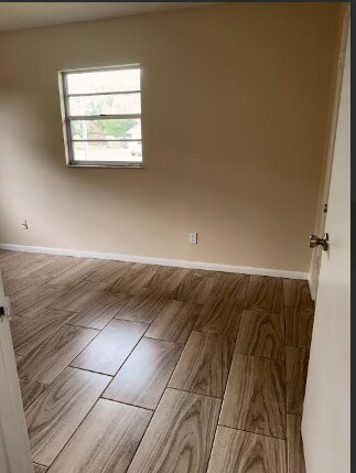 Foto del edificio - 5130 SE 29th St