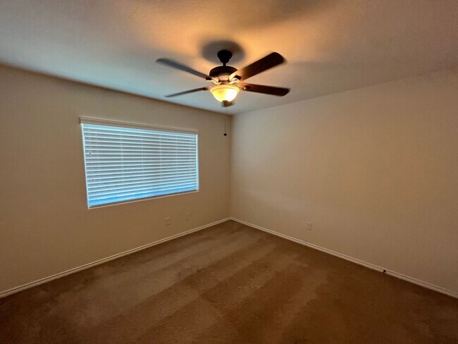 Building Photo - 8703 Azul Sky Ct