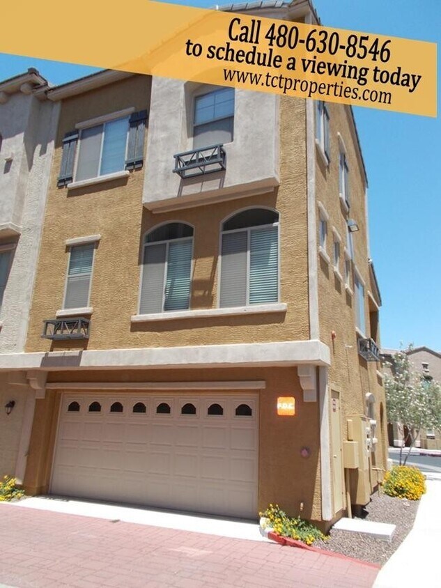 Beautiful Chandler Condo! Townhouse for Rent in Chandler, AZ