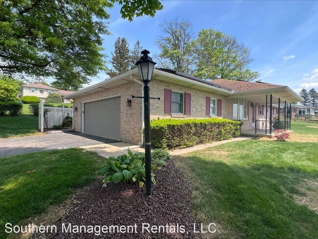 Building Photo - 2 br, 2 bath House - 5 Indian Springs Rd