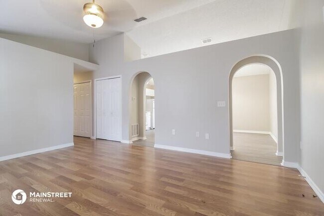 Foto del edificio - 4133 MENDENWOOD LN, ORLANDO, FL 32826