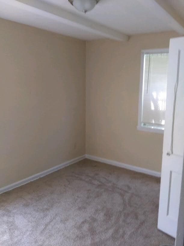 Foto del edificio - 457 King Rd