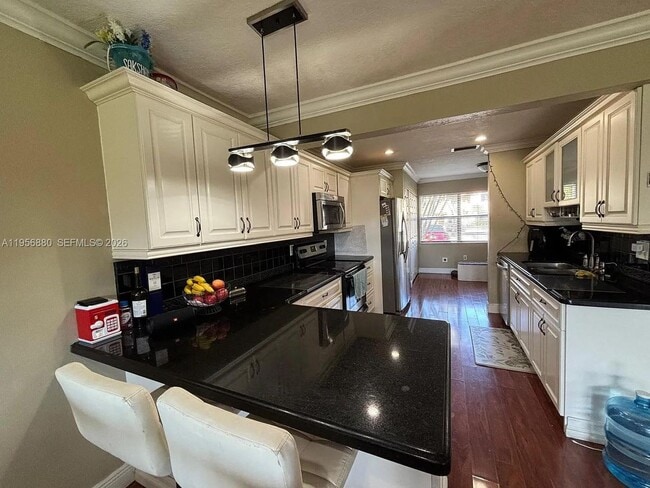 Photo - 232 Lakeside Cir House