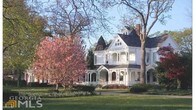 Foto principal - 446 Green Street Pl