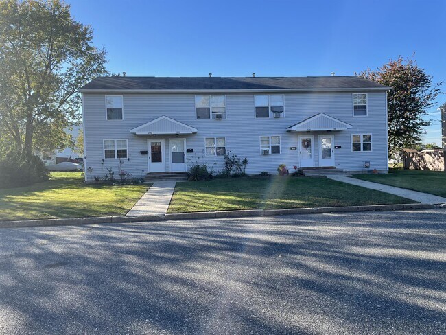 Building Photo - 226 Lincoln Ave