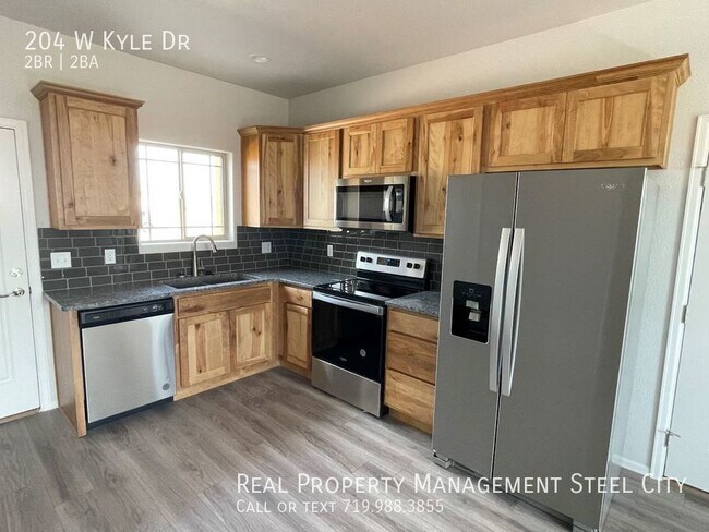 Foto del edificio - 204 W Kyle Dr