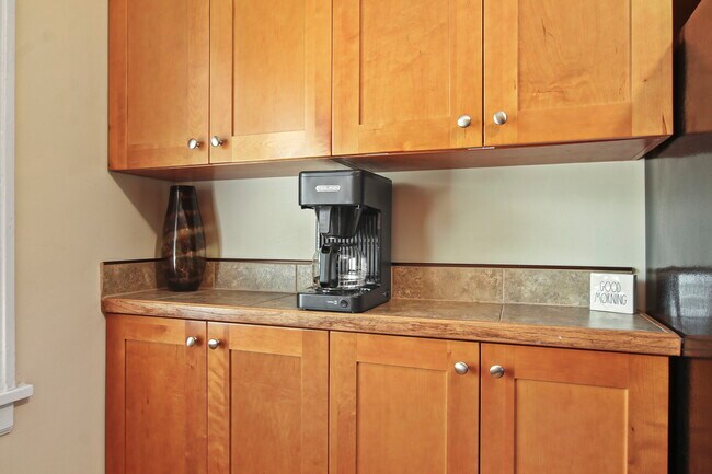 Foto del edificio - 1402 N Jackson St