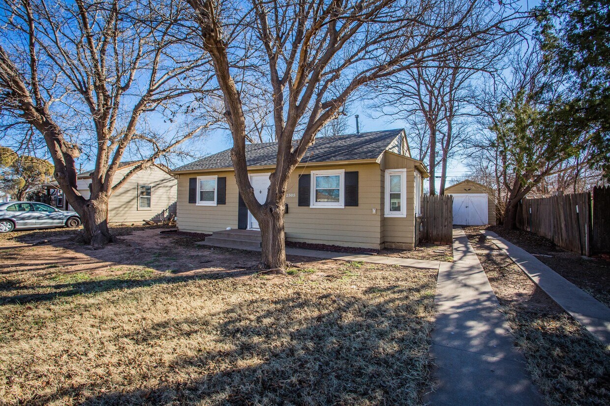 2505 29th St, Lubbock, TX 79410 House for Rent in Lubbock, TX