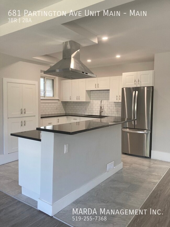 Photo du bâtiment - MODERN & SPACIOUS 3 BED/1.5 BATH HOME ! PLUS %60 HYDRO, GAS, WATER