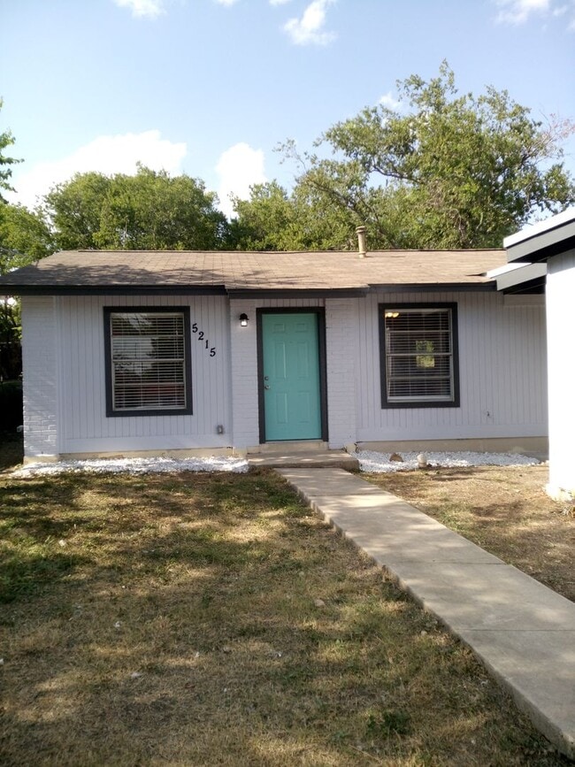 Building Photo - 5215 Lark Ave
