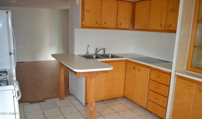 Foto del edificio - 731 S 85th St