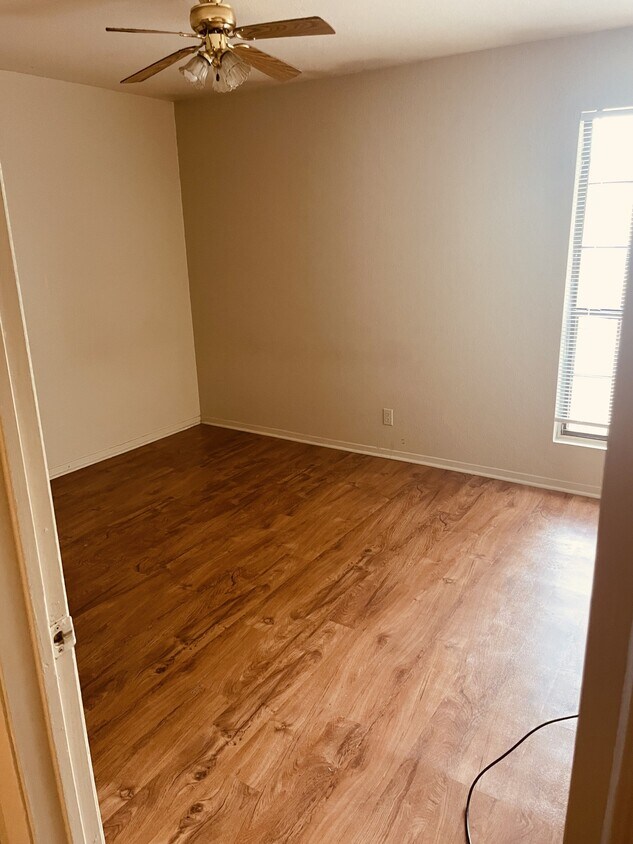 Primary Photo - 138 Edith Rose Ln