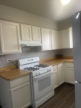 Building Photo - 7718 Wildwood Ct
