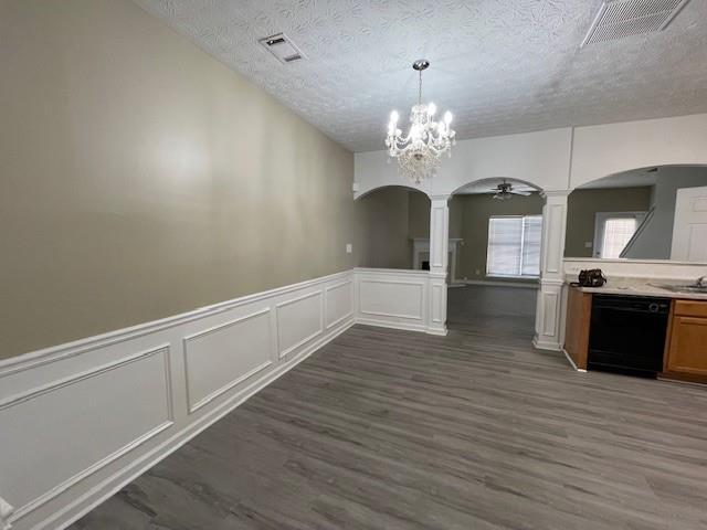 Building Photo - 1530 Viero Dr
