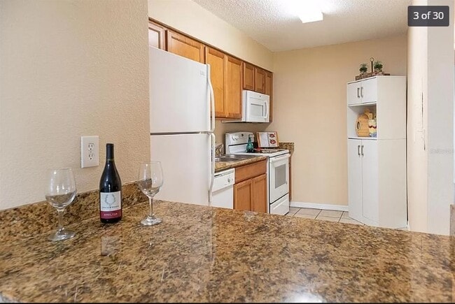 Building Photo - 608 Haven Pl