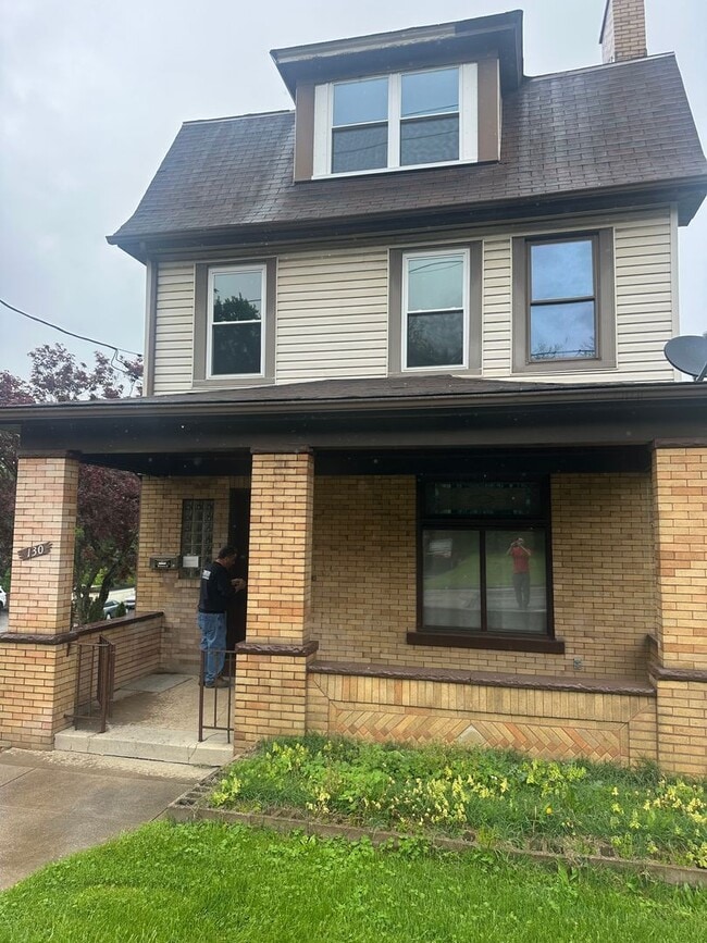 Photo - 130 Maytide St House