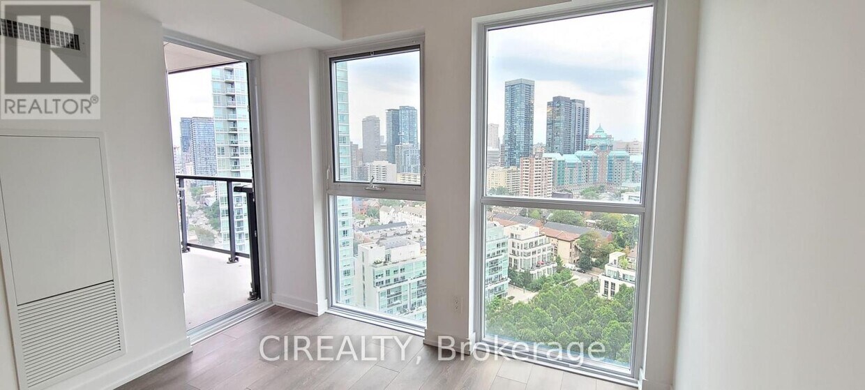 Photo principale - 159-2159 Wellesley St E