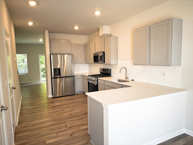 Kitchen - 1850 Autumn Mist Dr