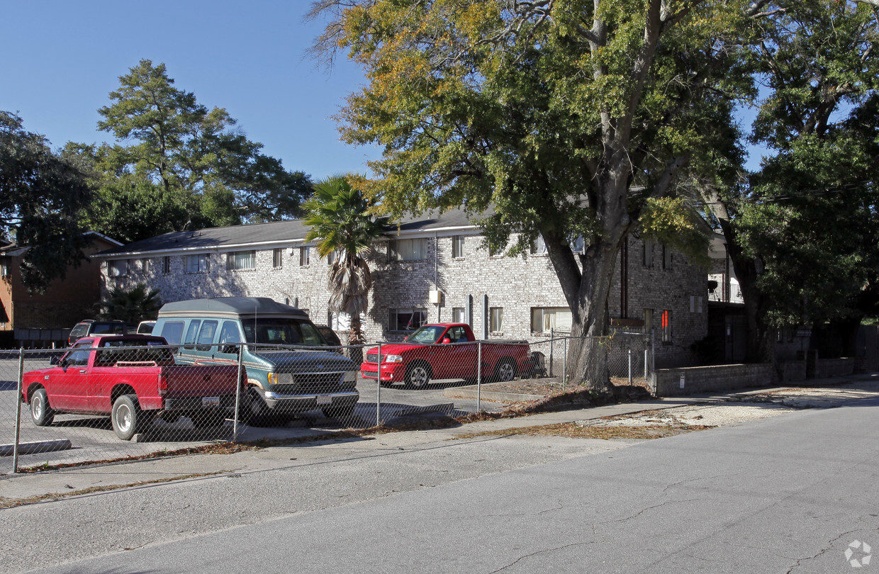 Foto del edificio - North Corner Pointe Apartments