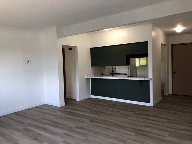 Foto del edificio - 1735 NE Wheatland Dr