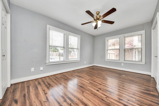 Building Photo - 2820 Holman St