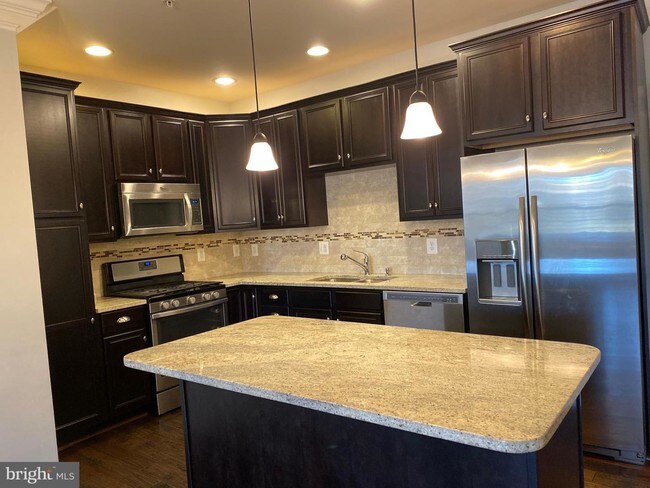 Foto del edificio - 43075 Thoroughfare Gap Terrace