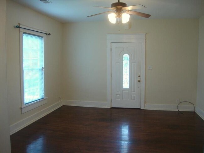 Foto del edificio - 722 Lynn St