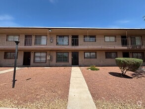 Building Photo - 565 S Royal Crest Cir