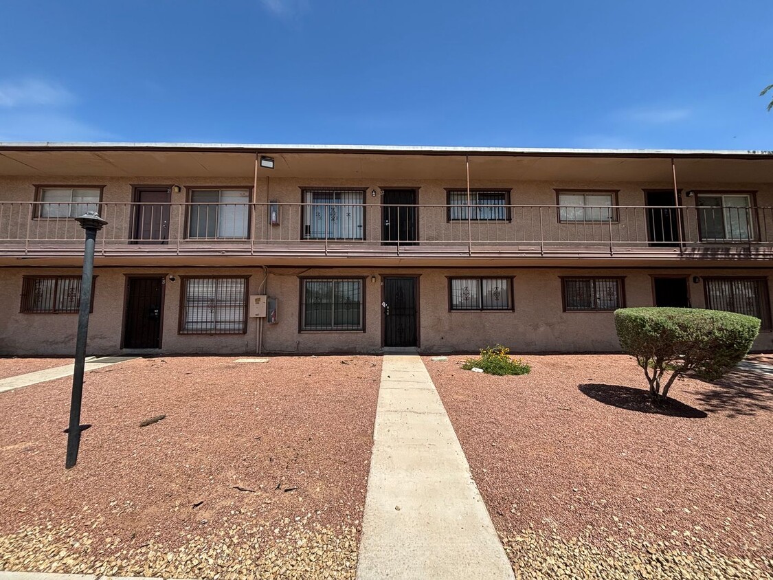 Primary Photo - Charming 1Bed/1Bath First-Level Condo!