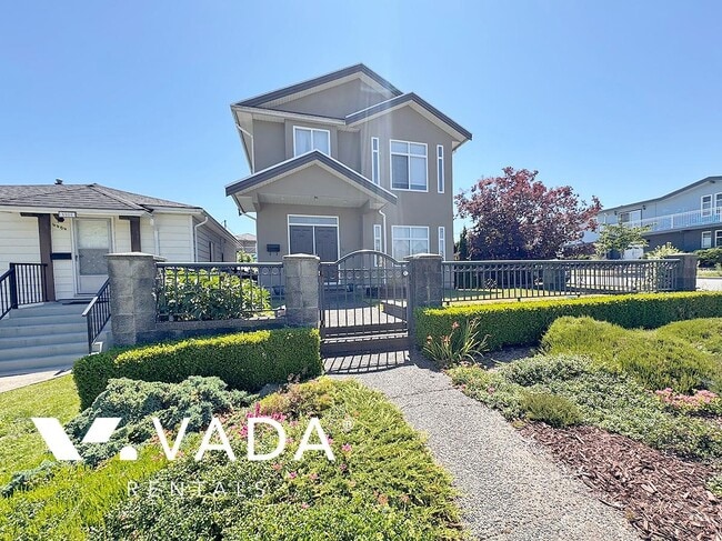 Building Photo - Burnaby Heights 2 Bed Lower Level Rental 4...