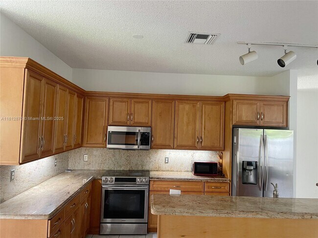 Foto del edificio - 1320 NW 185th Ave