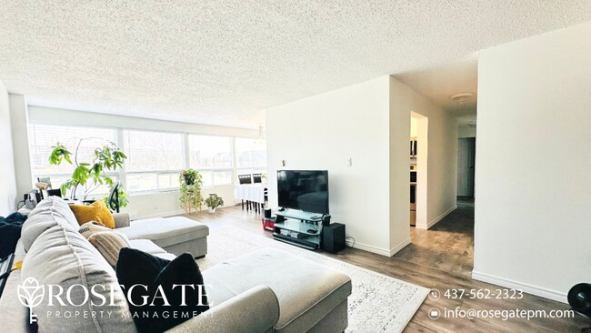 Building Photo - Spacious 2-Bedroom Apartment at 201-1445 H...